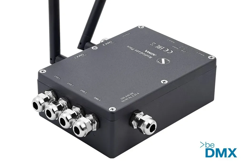 All in one: Wireless waterproof DMX transceivers, Art-Net/sACN to DMX converter and DMX splitter / booster with RDM functionality for outdoor installation