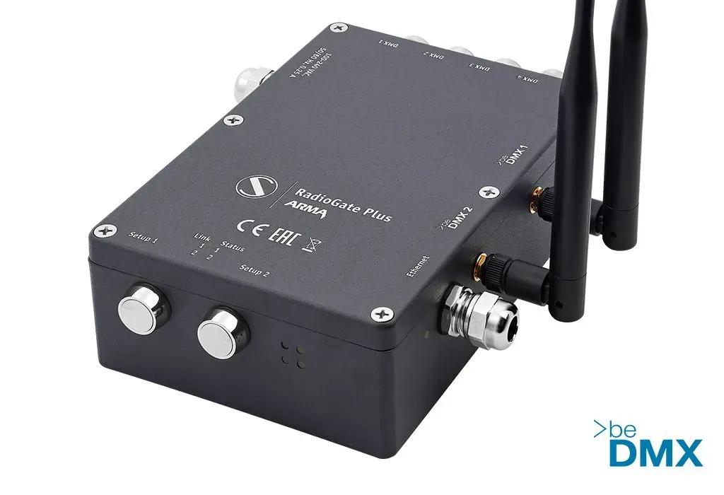 All in one: Wireless waterproof DMX transceivers, Art-Net/sACN to DMX converter and DMX splitter / booster with RDM functionality for outdoor installation