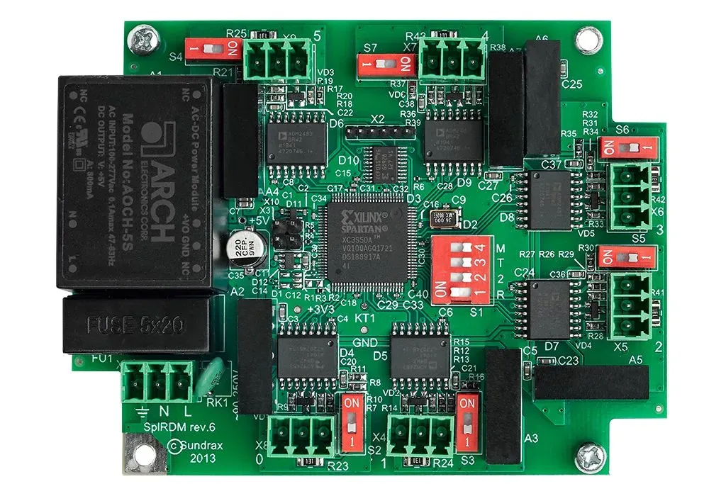 PCB dual-zone optically isolated DMX splitter RDM hub Sundrax Entertainment