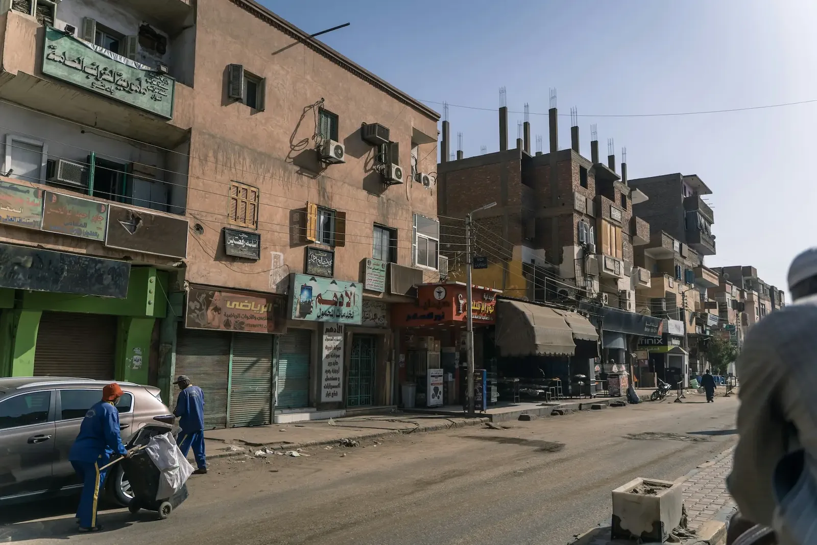 Advancing Street Lighting Management in Cairo with QULON C Group Control - 2016 Advancing Street Lighting Management in Cairo with QULON C Group Control - 2016
