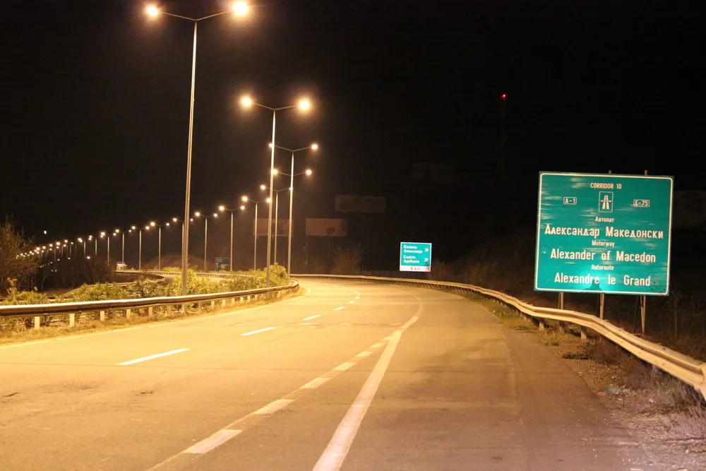 Intersections & Solishte Tunnel Intersections & Solishte Tunnel Street Lighting Control QULON