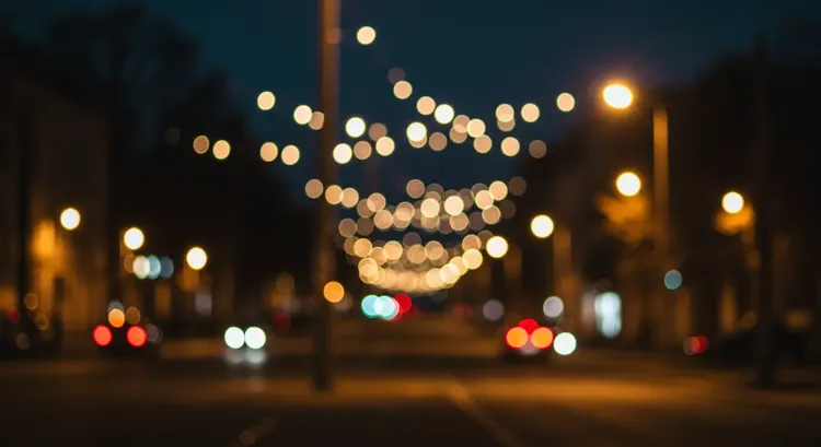 Brighton and Hove’s modernized streetlights along a coastal promenade