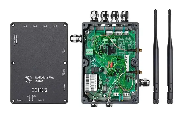 RadioGate Plus Arma hybrid wireless DMX and Ethernet converter